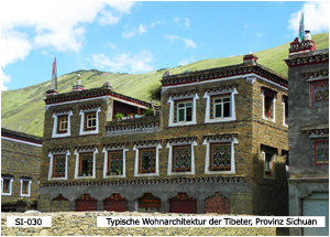 Typische Wohnarchitektur der Tibeter, Provinz Sichuan